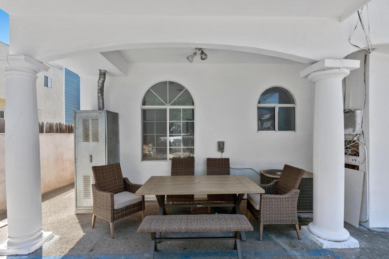 Spacious Private Gated Modern Loft Close To Universal Studio And Hollywood Los Angeles Eksteriør bilde