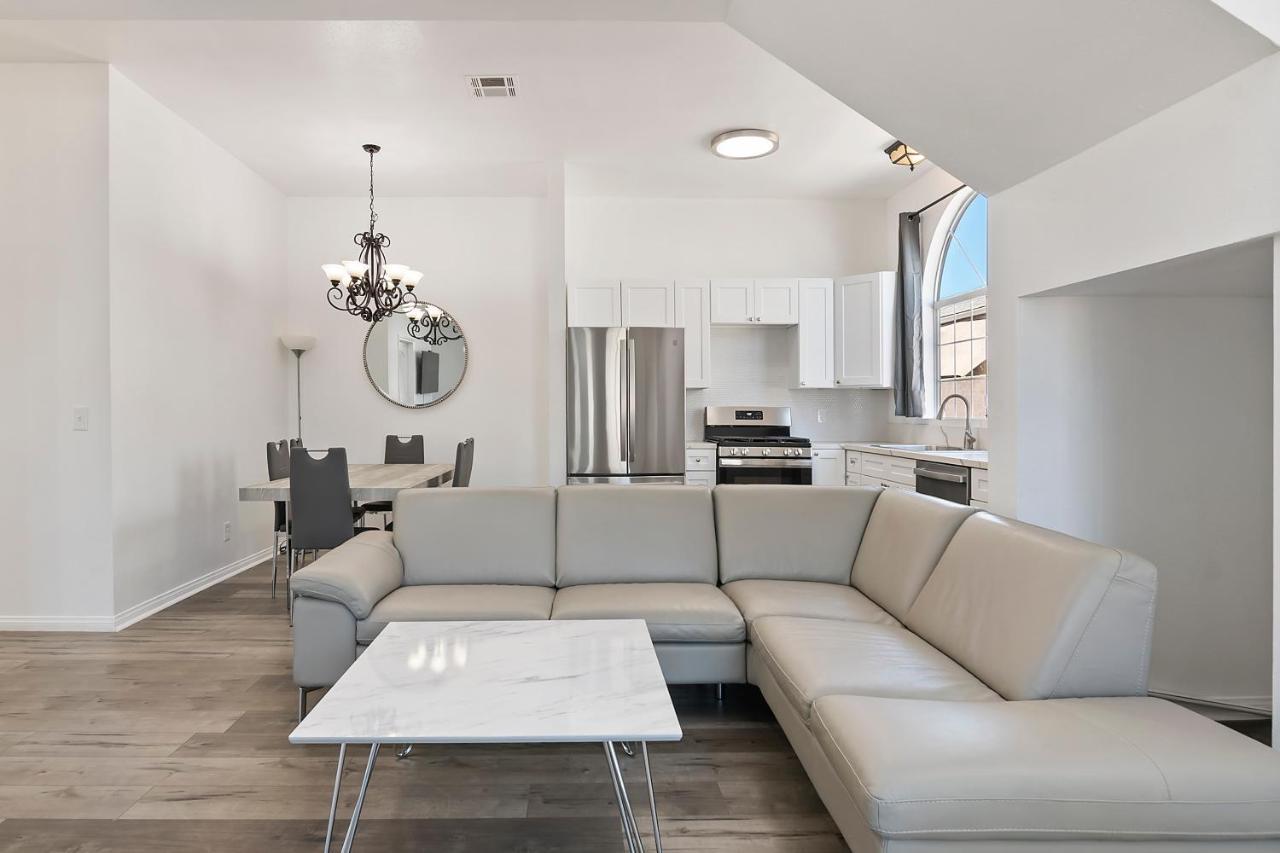 Spacious Private Gated Modern Loft Close To Universal Studio And Hollywood Los Angeles Eksteriør bilde